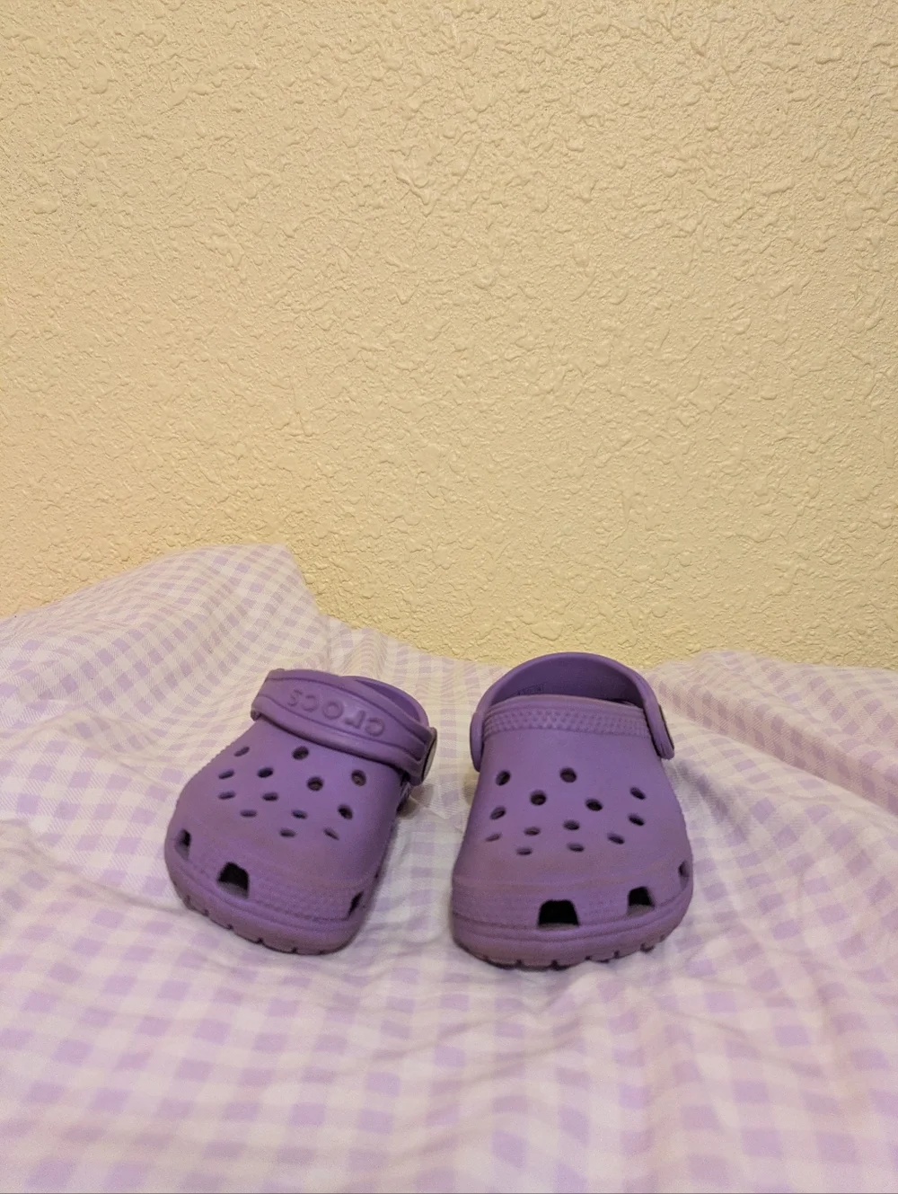 CROCS Toddler Classic Clog in Lavender Purple
